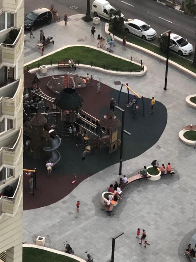 Удобные Апартаменты С Видом На Море Batumi Exterior foto